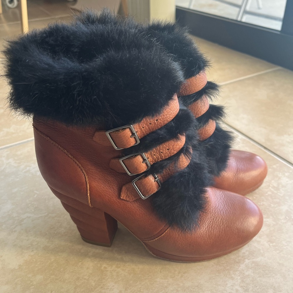 See By Chloe Cognac Leather Boots with Black Fur